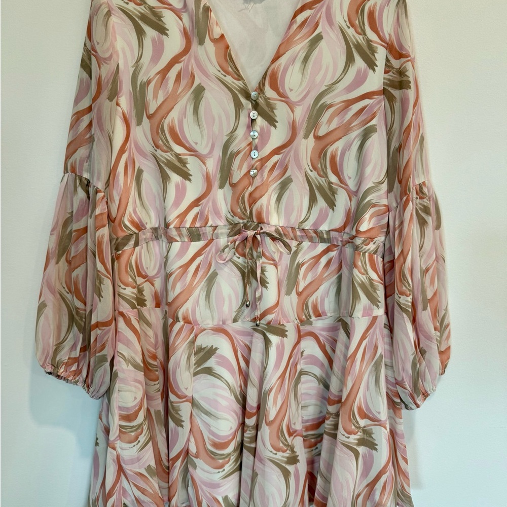 Entro Printed Waist tie Dress. Size medium